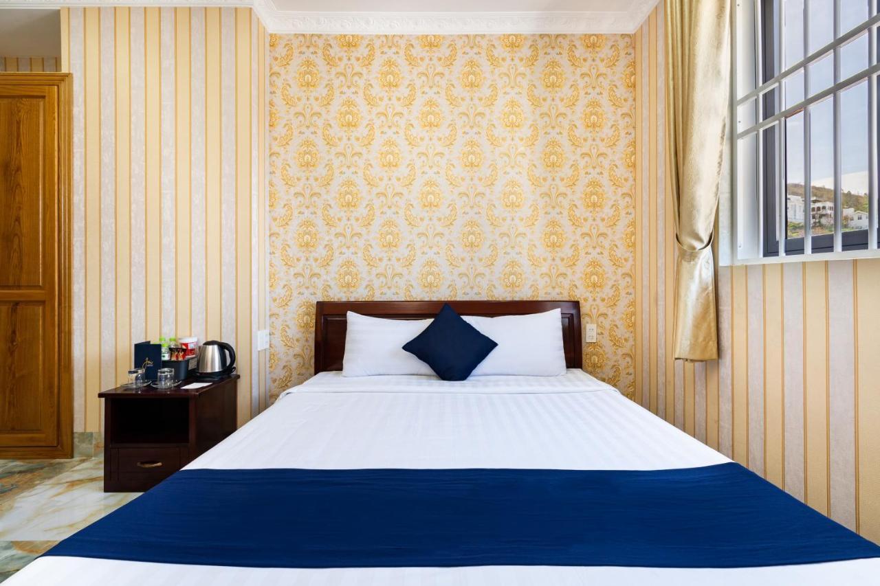 Отель Joi Hospitality - Kp House Вунгтау Экстерьер фото