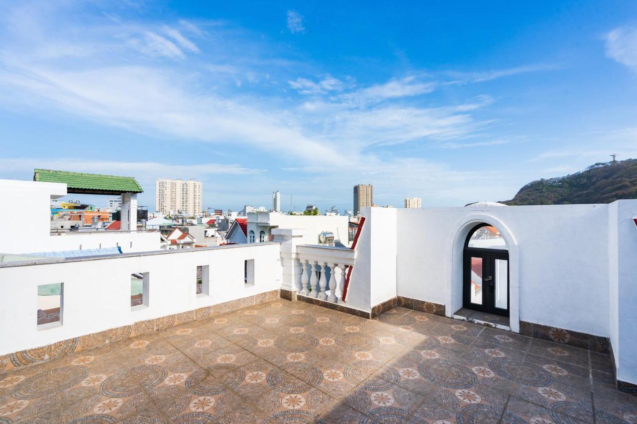 Отель Joi Hospitality - Kp House Вунгтау Экстерьер фото